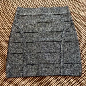 Bebe Metallic Black & Gold Skirt SZ Small